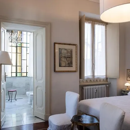 L'angolo Di Casa Verrua 아파트 *
